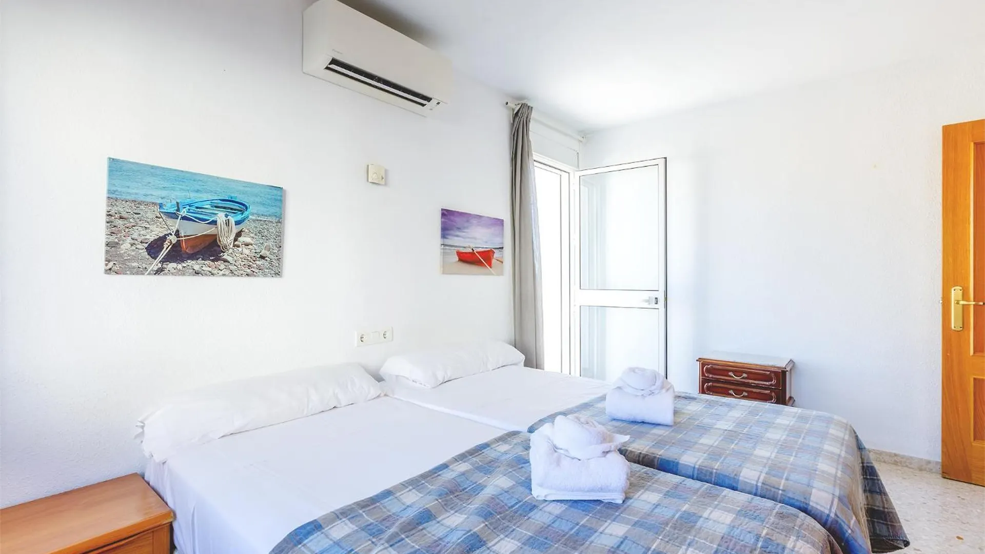 A&N Moriles, Torre Del Mar Villa 0*,  Spain