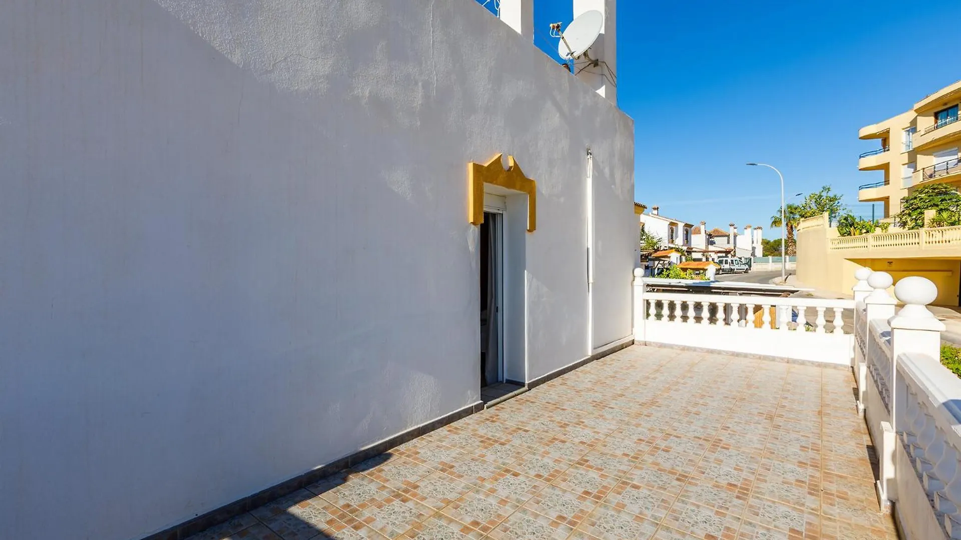 A&N Moriles, Torre Del Mar Villa