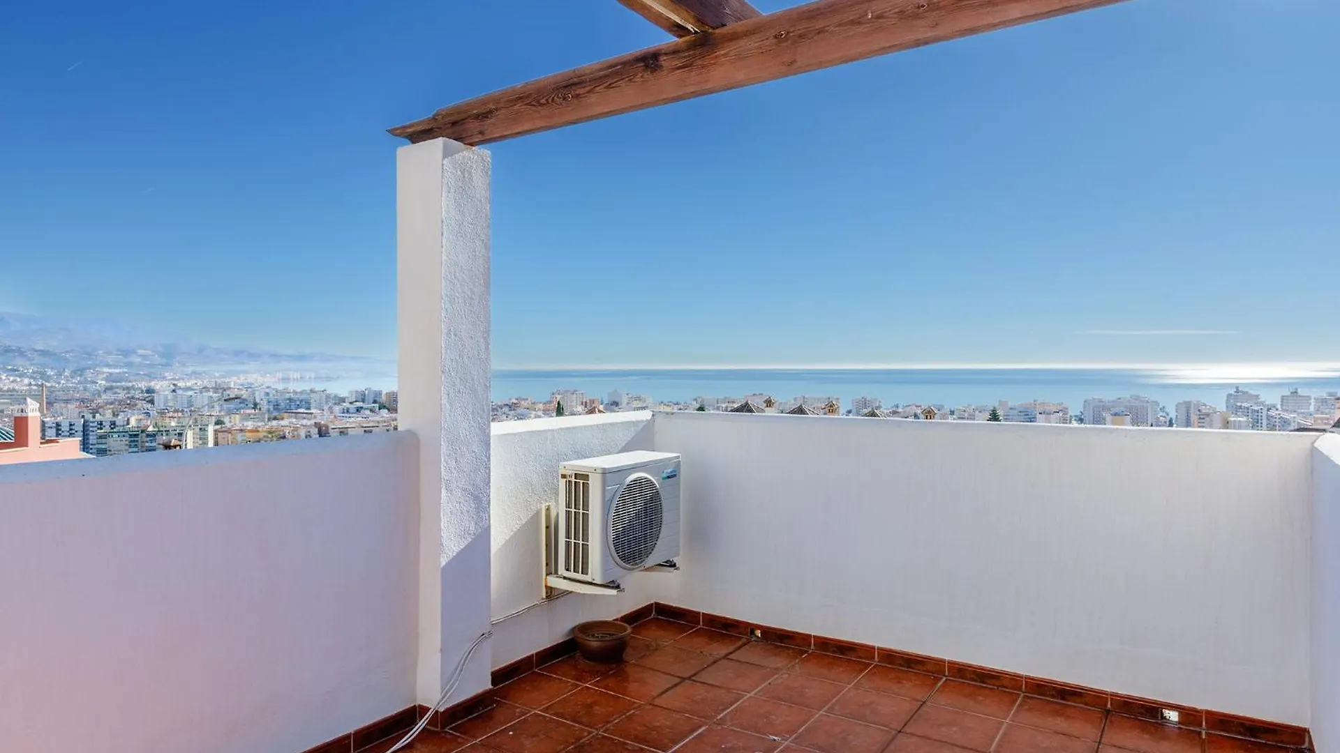 A&N Moriles, Torre Del Mar Villa 0*,  Spain
