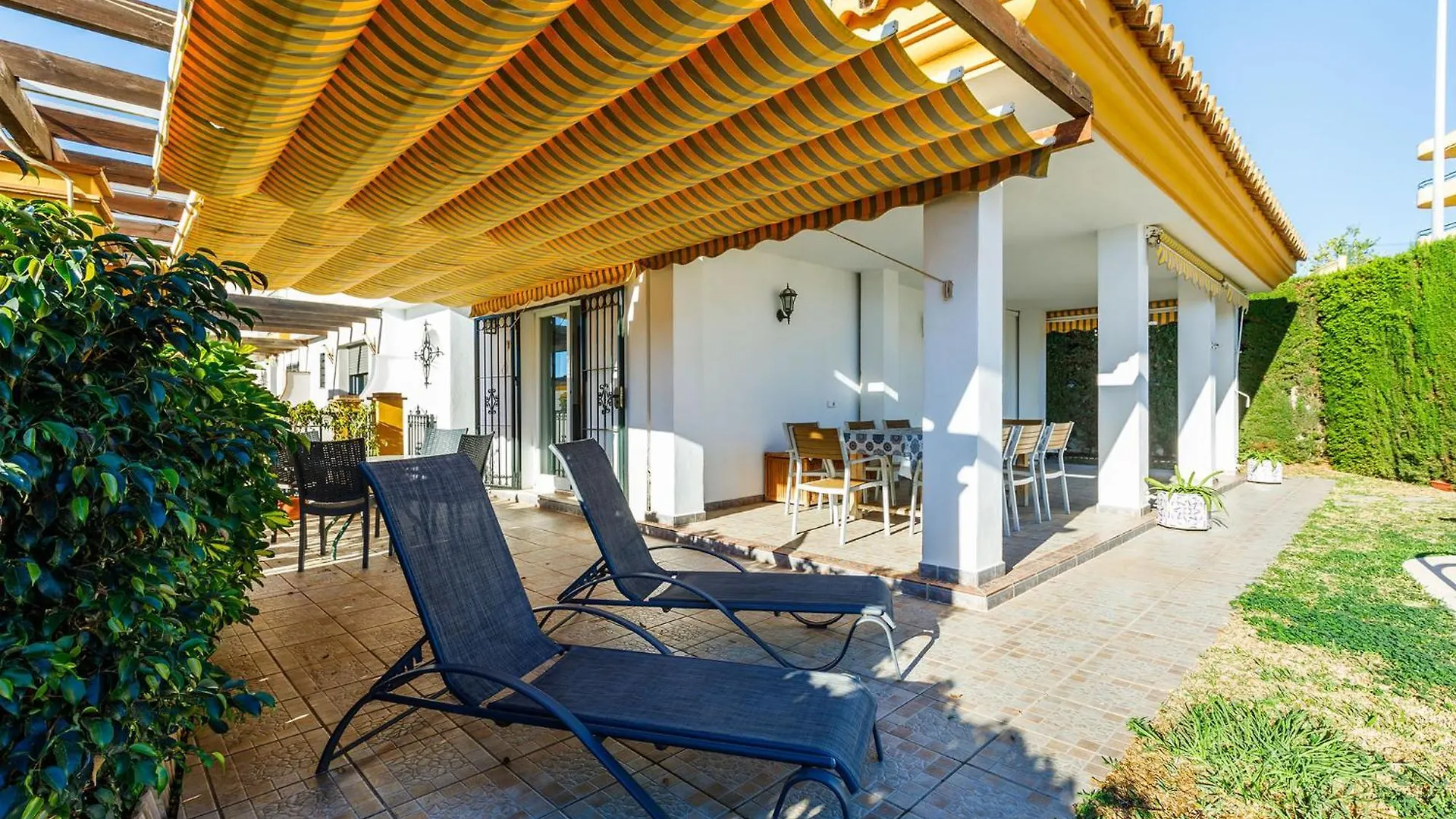 A&N Moriles, Torre Del Mar Villa